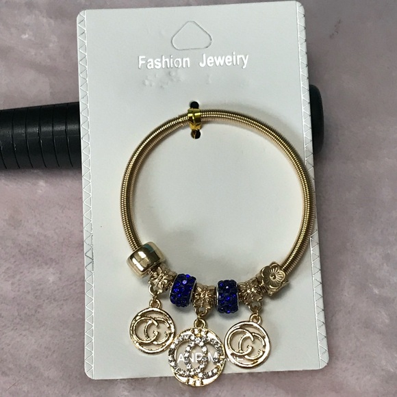 Fashion Jewelry Jewelry - Fashion Jewelry Gold Tone Charms With Pendant Bracelet Elastic Bangle New